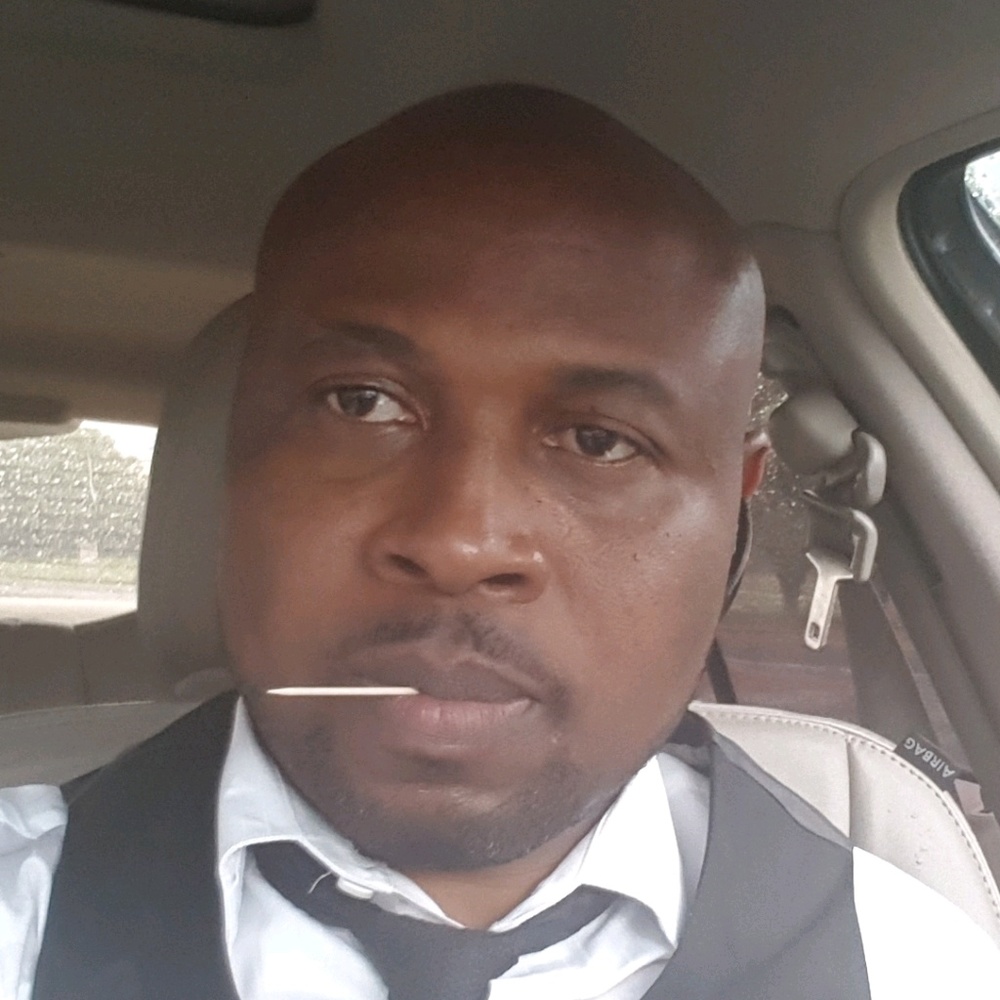 Meet your Posher, Yomi