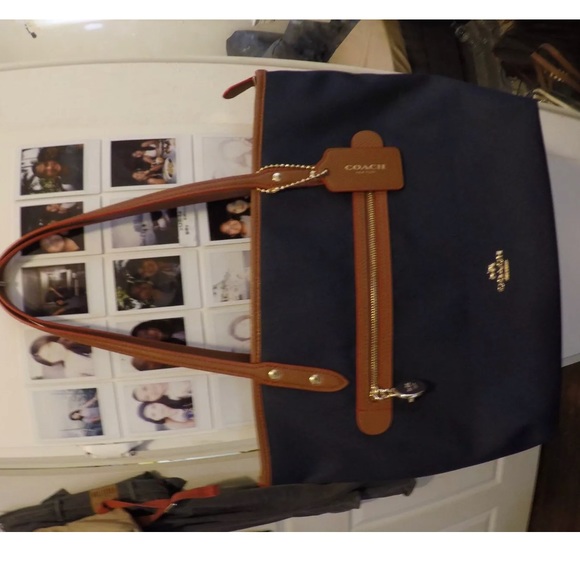 Coach blue hand bag brand new with tag - Picture 1 of 4