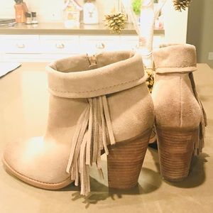 Jessica Simpson Booties 8.5