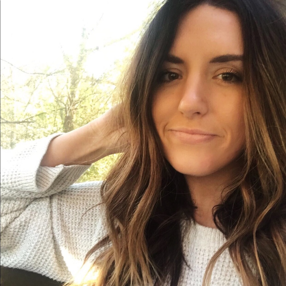 Meet your posher, taylor