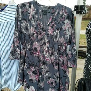 Nwt Floral Peasant Tunic/Blouse