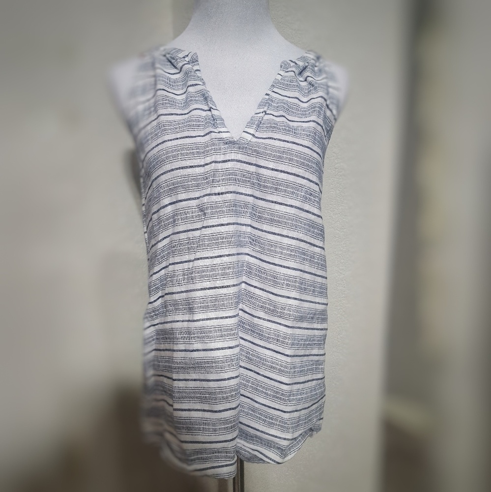 GAP Linen Halter Tank