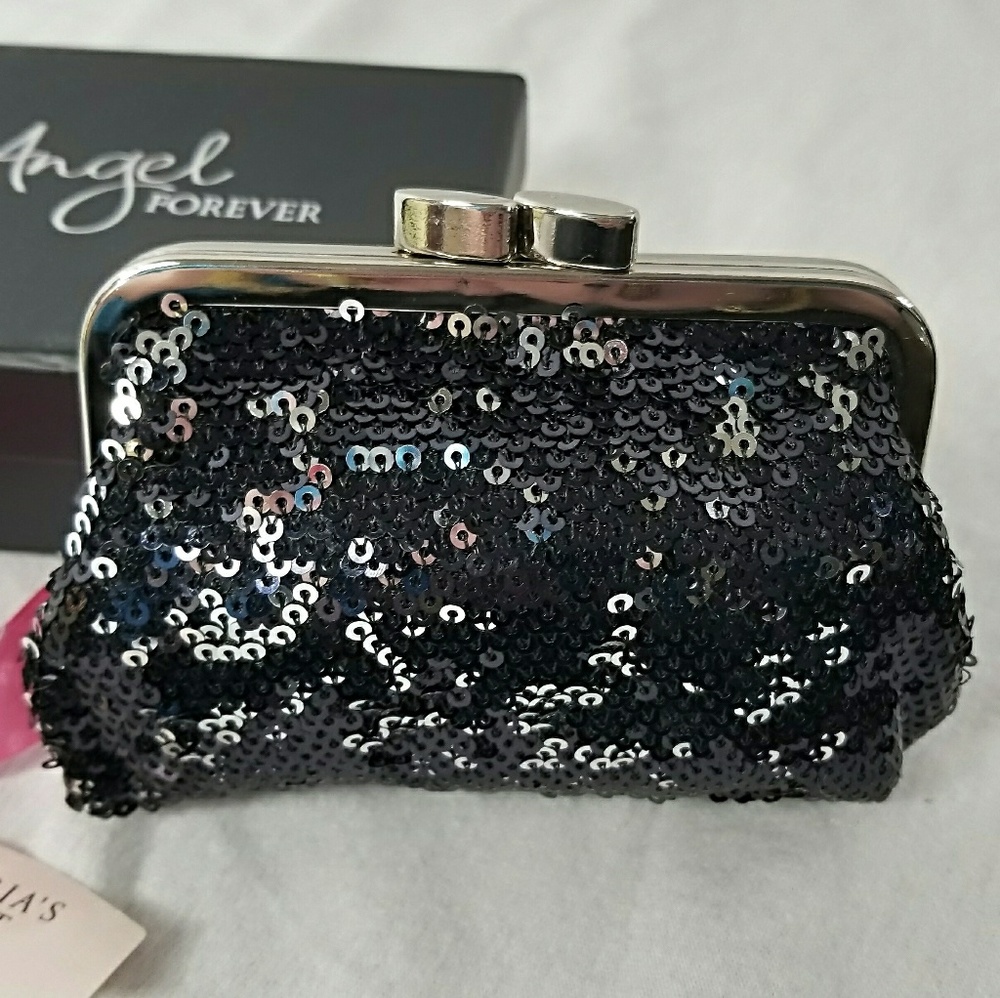 VICTORIA'S SECRET *nwt* Small Black Sequin Bag - Picture 2 of 4