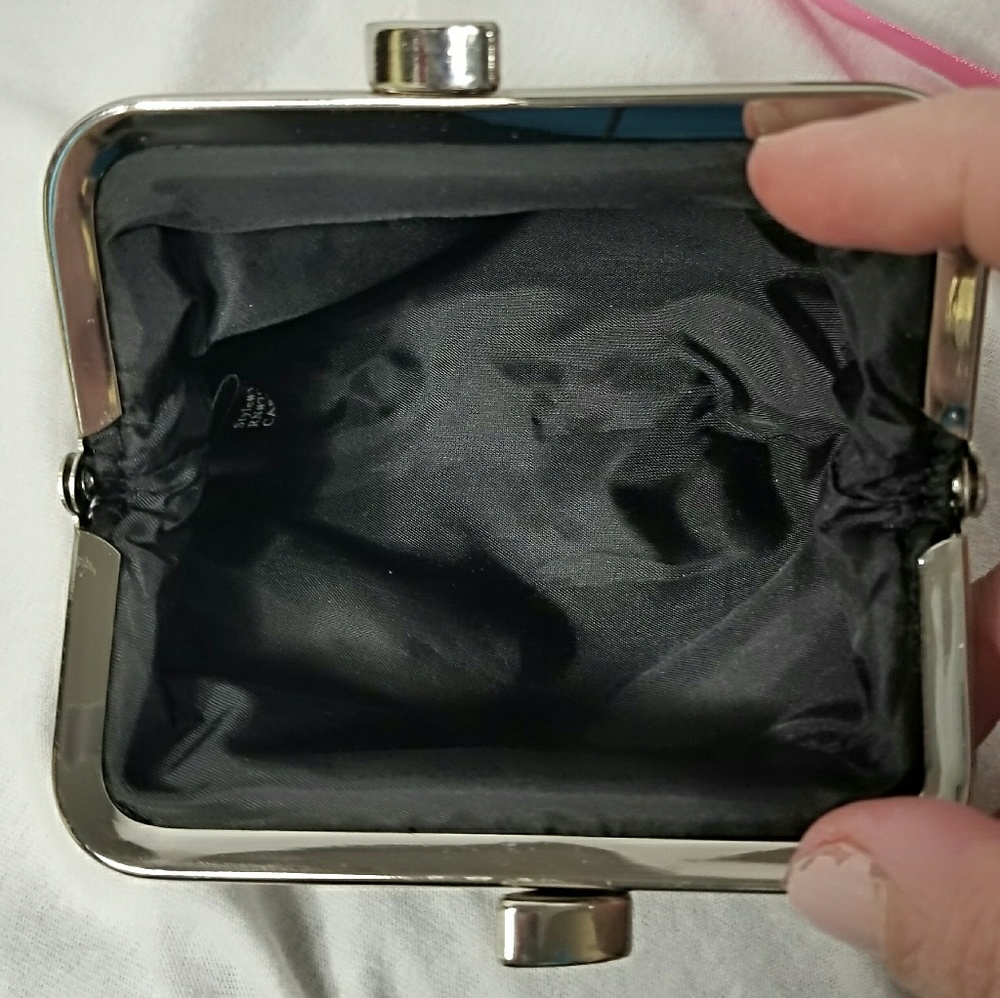 VICTORIA'S SECRET *nwt* Small Black Sequin Bag - Picture 3 of 4