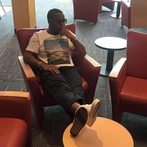 Meet your Posher, Ollie