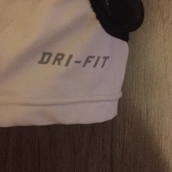 Nike Pro Combat Football leg pads SZ Medium - Picture 5 of 6