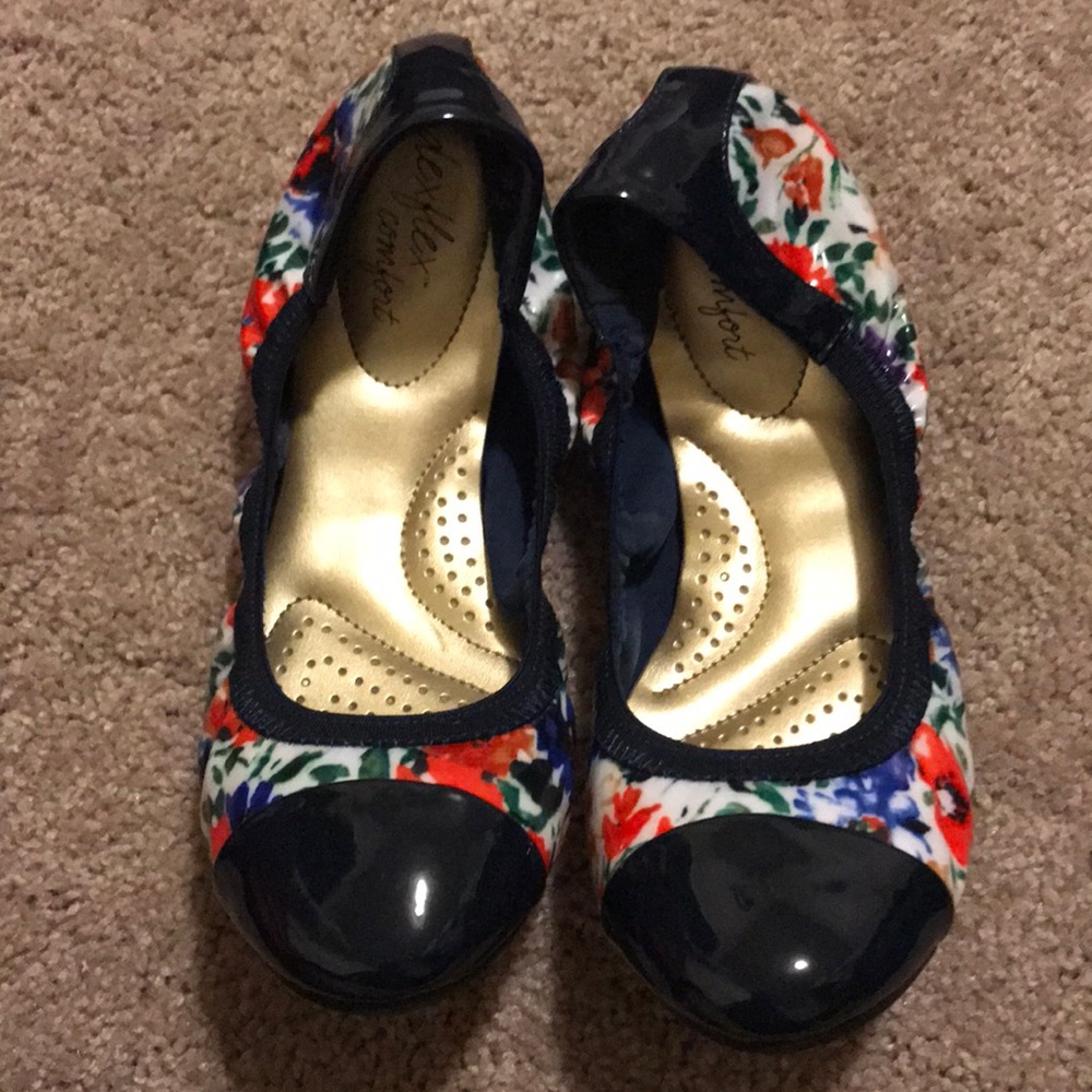 Dexflex Comfort Flats