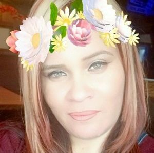 Meet your Posher, Luz