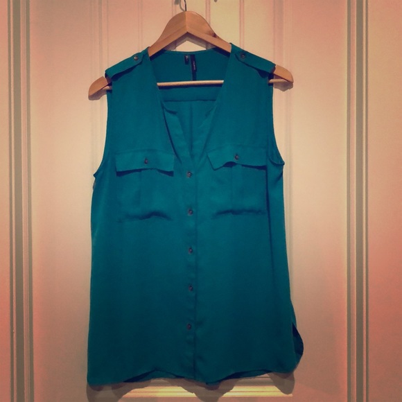 Maurices Tops - Maurices Long button down flowy top