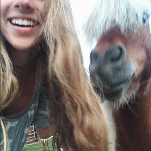 Meet your Posher, Lily