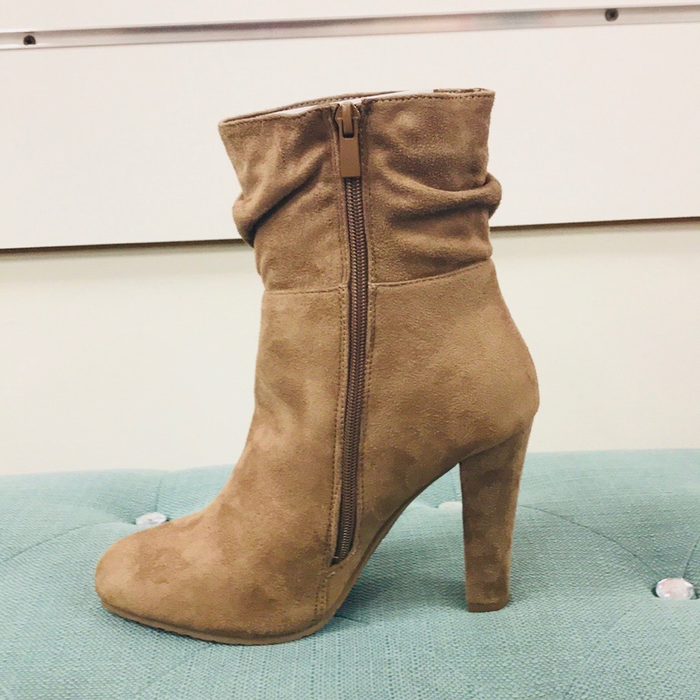 Bonnie Booties - Picture 3 of 6