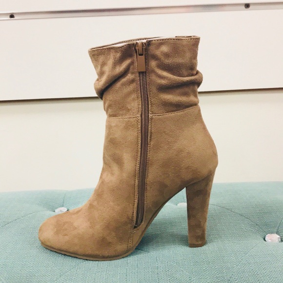 Bonnie Booties - Picture 3 of 6