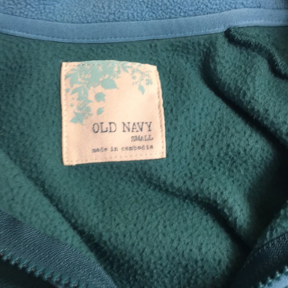 Sweater - Picture 1 of 3