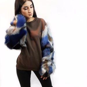 Unisex Crew Neck Sweater w/fuax fur Sleeves