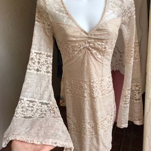 Arden B Lace Cocktail Dress Bell/Trumpet Sleeves