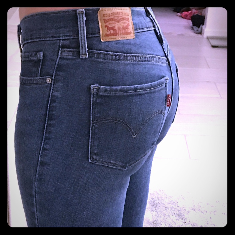 NEW Levi’s light wash skinny jeans size 25 or 0