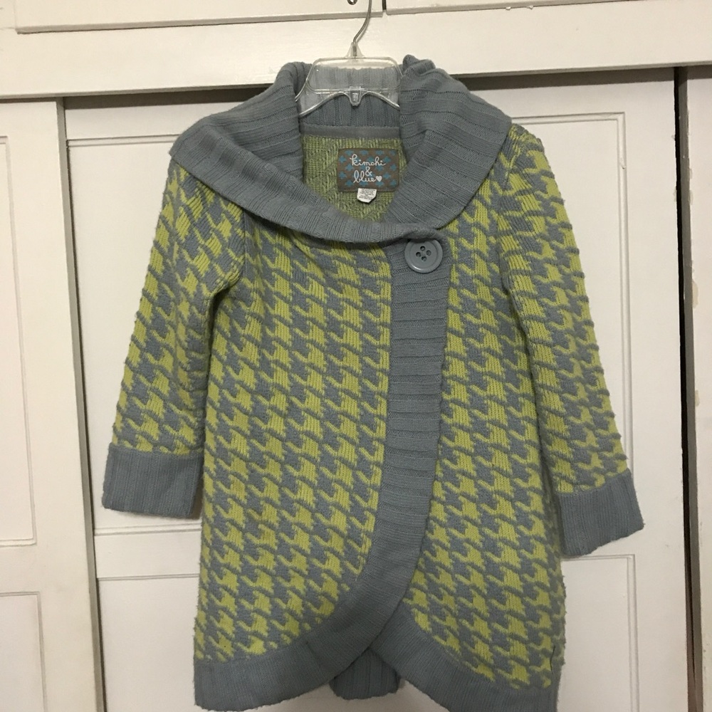 Kimichi blue Houndstooth sweater, retro vibes!