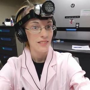 Meet your Posher, Ashley