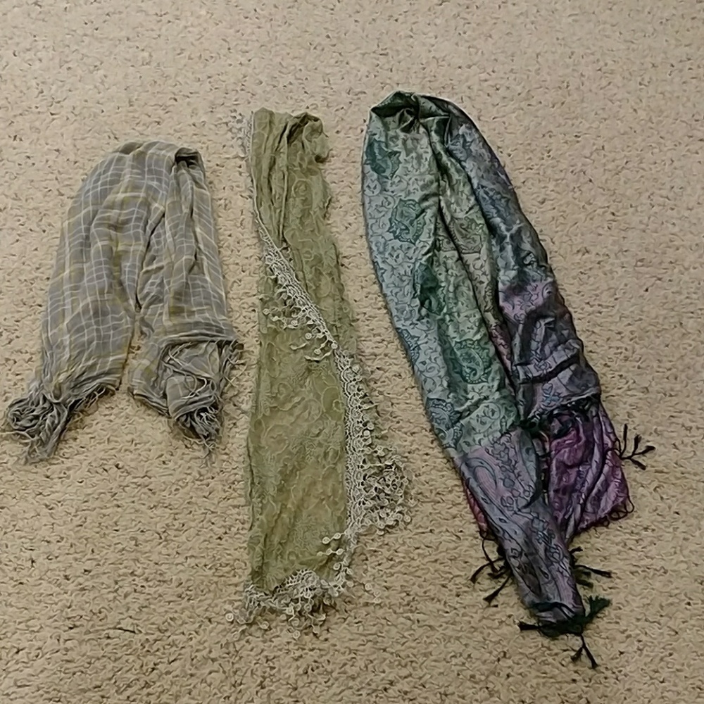 Assorted scarves