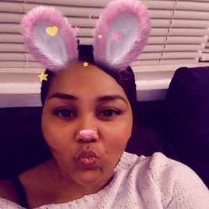 Meet your Posher, Keona