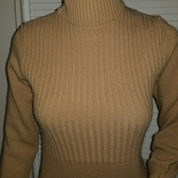 The ultimate 70s sweater dress - Picture 2 of 5