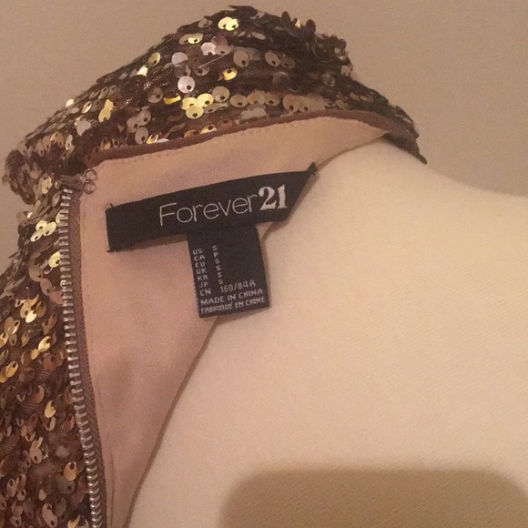 Glittering Gold Sequin Dress! - Picture 4 of 8