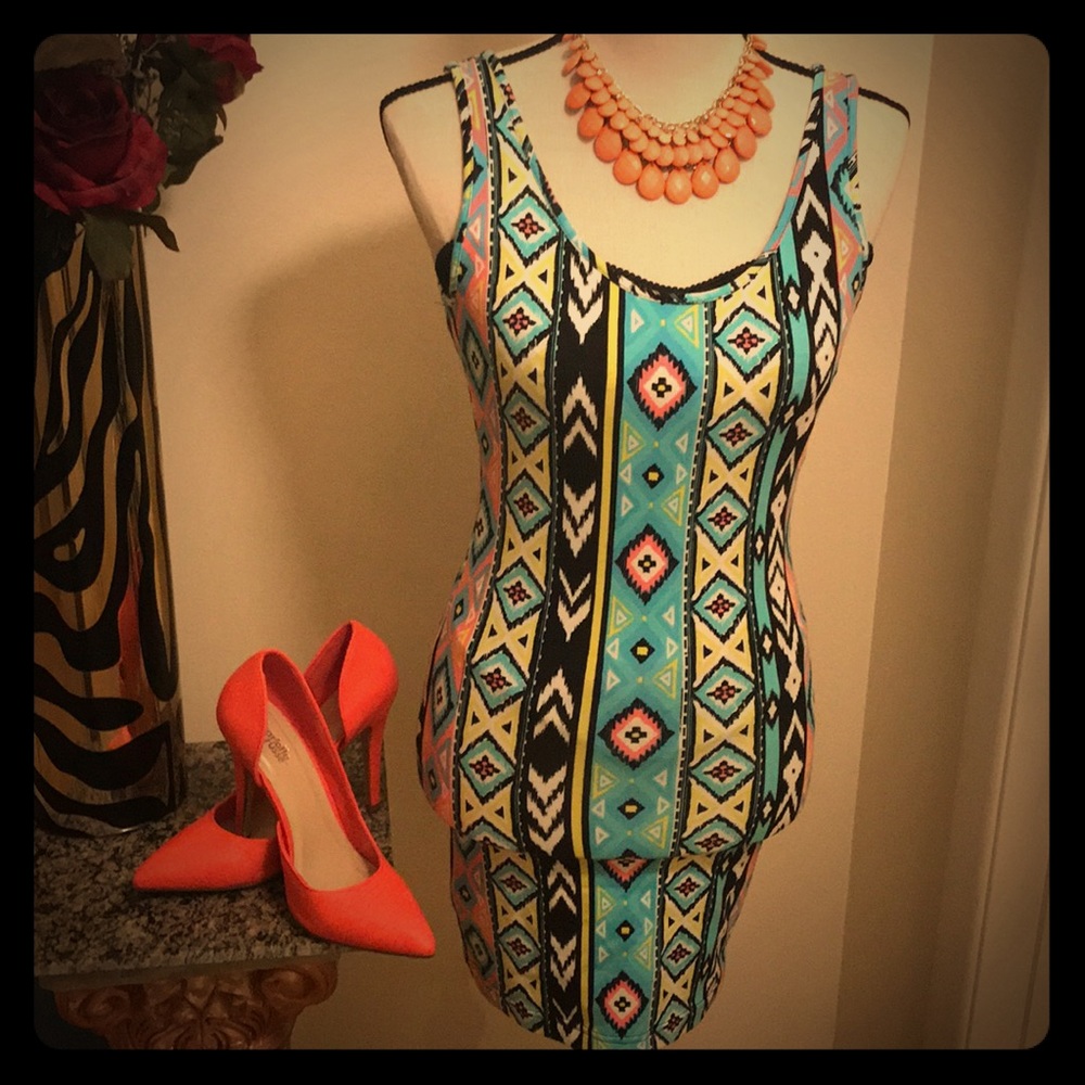 Turquoise & Coral Mini Dress. 2️⃣0️⃣➖