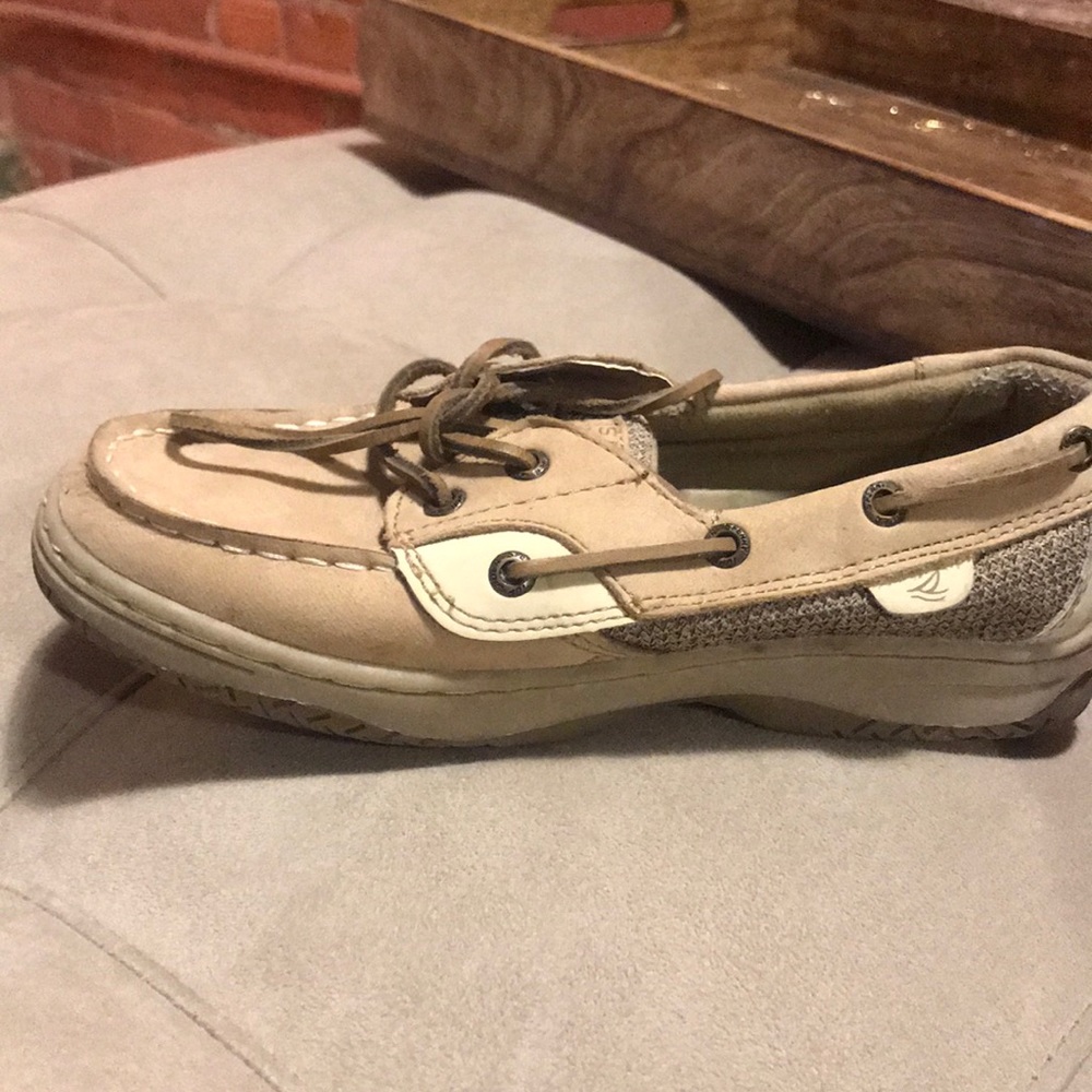 Sperry boat shoes.