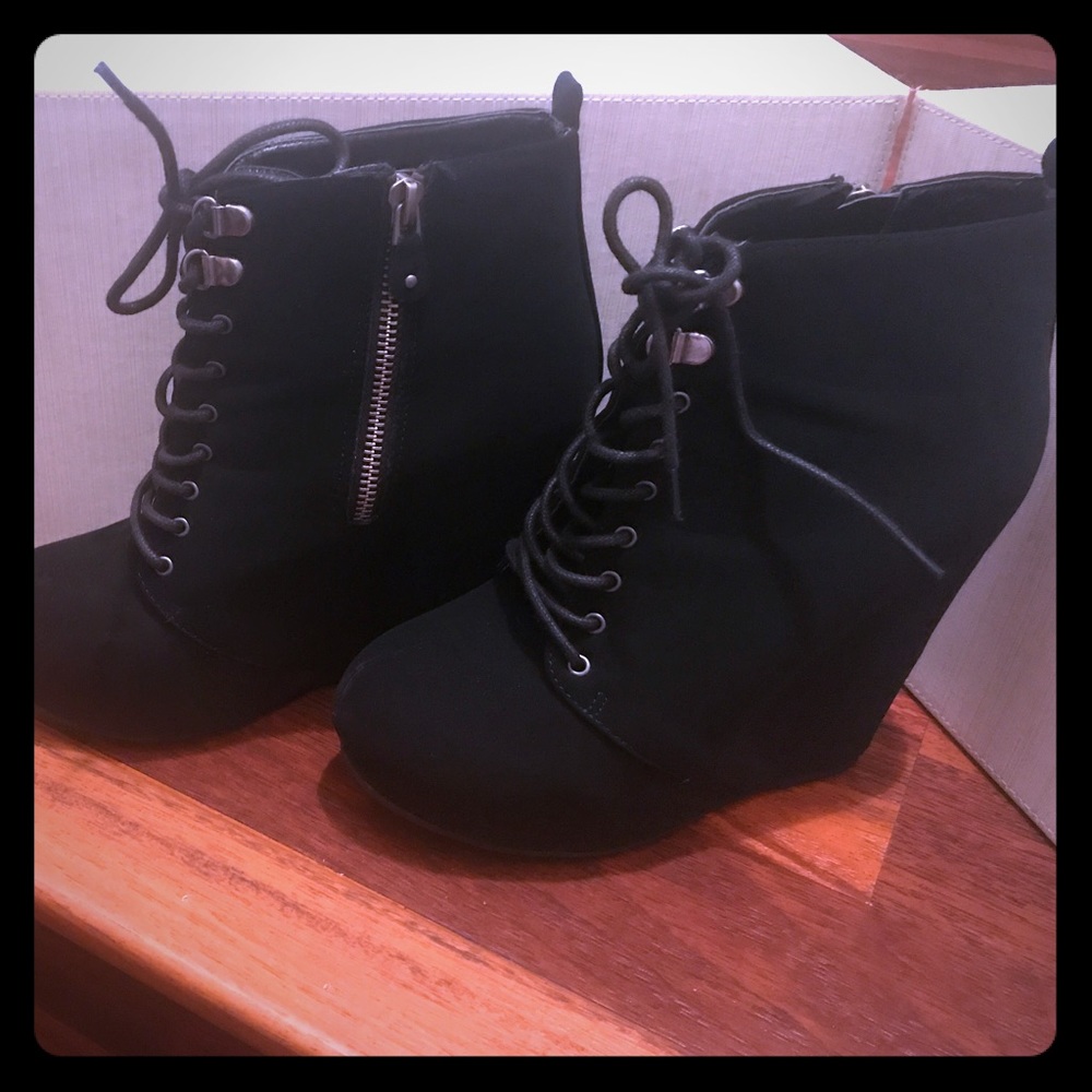 Black Wedge Boots