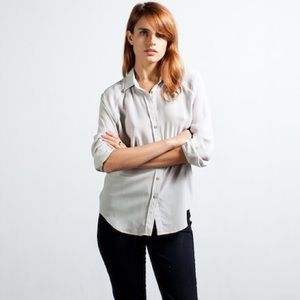 Good condition light grey point collar silk shirt