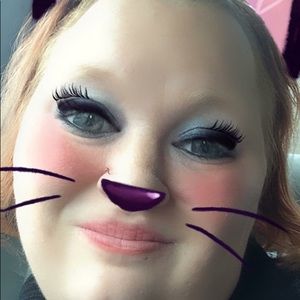 Meet your Posher, Jillian