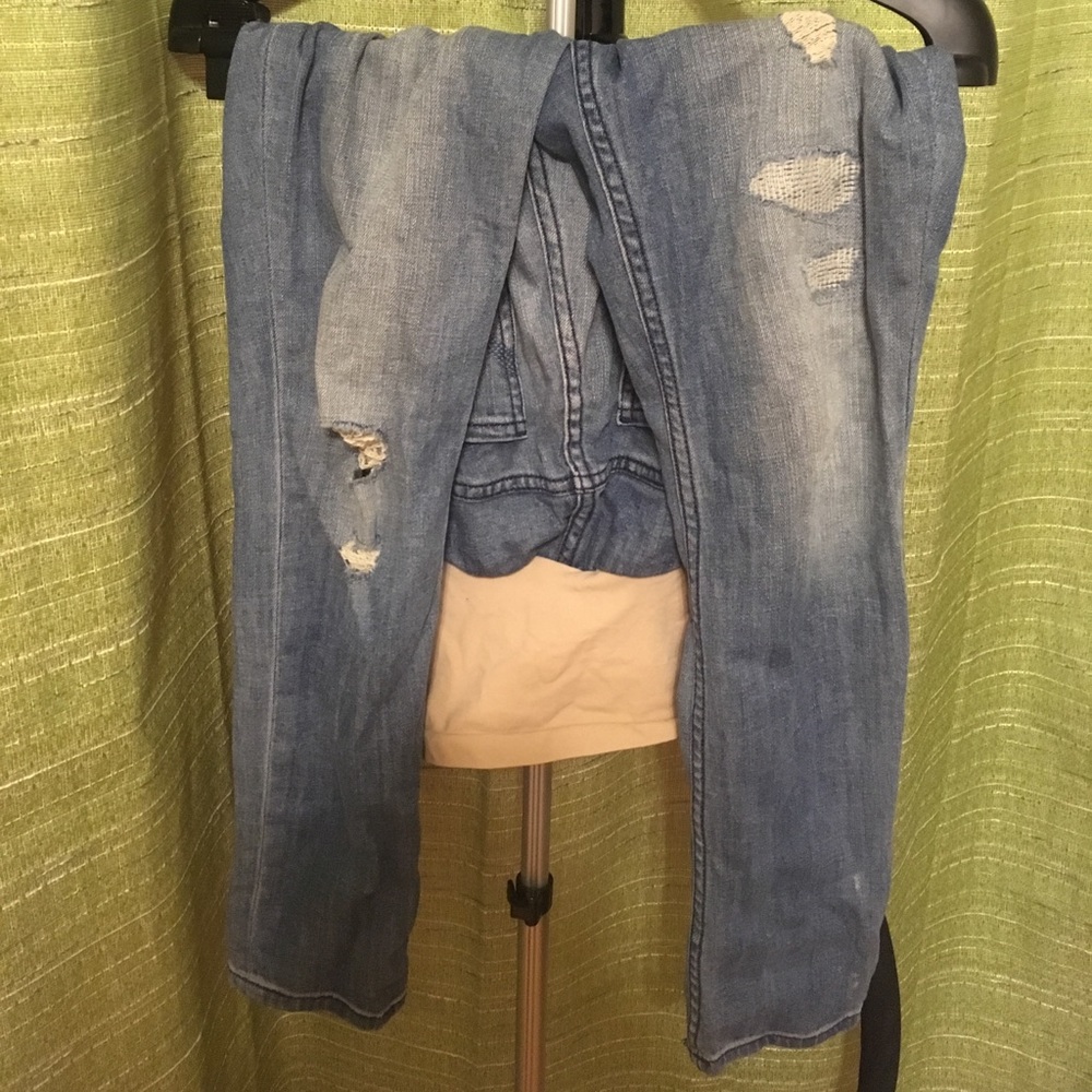 Blue Maternity Jeans w/ Cuts in Knees