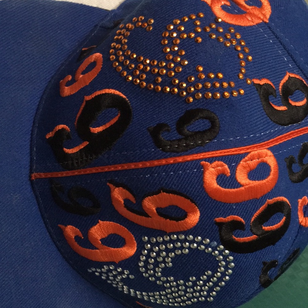 Gino green fited hat