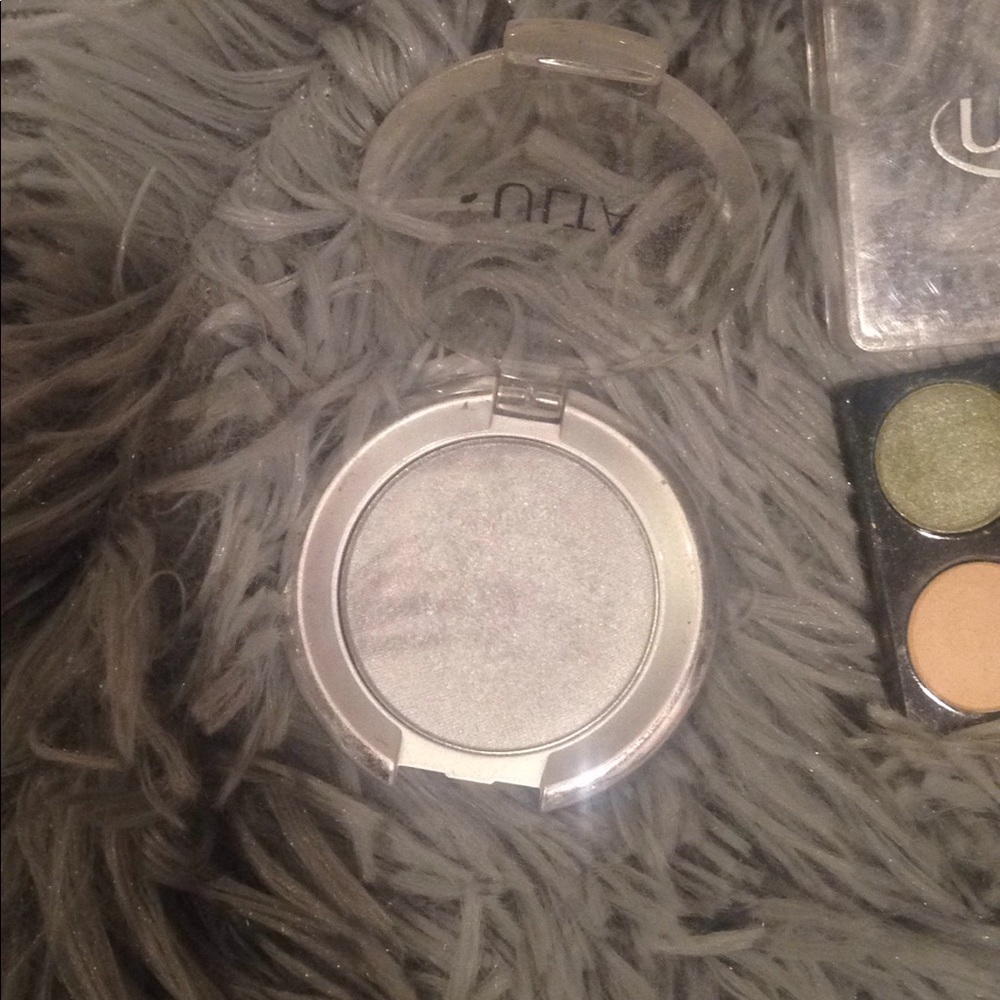 Ulta makeup bundle - Picture 4 of 4