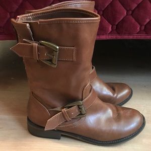 EUC Madden Girl Boots