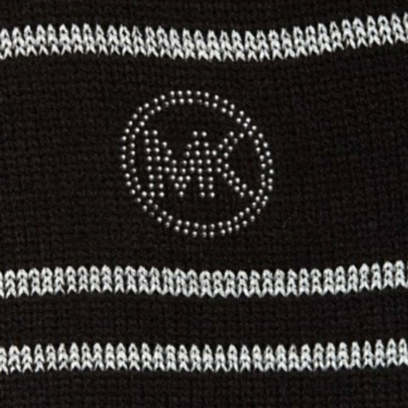 SOLD OUT MICHAEL KORS SCARF - Picture 2 of 3