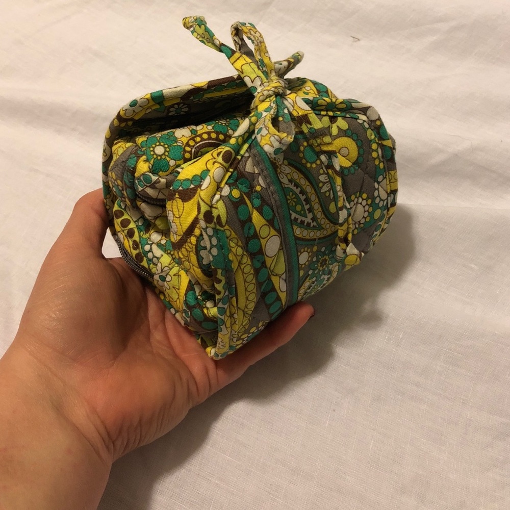 NWOT Vera Bradley Jewelry roll up travel pouch - Picture 3 of 3