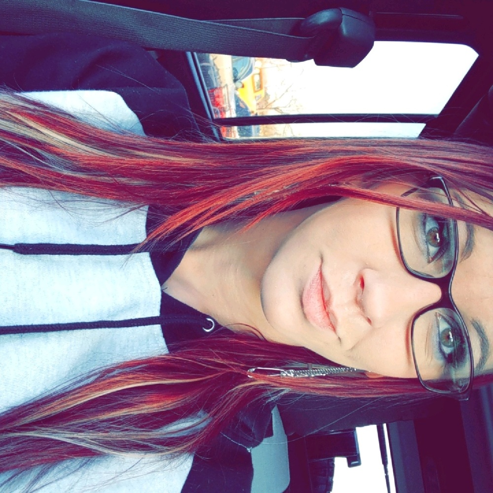 Meet your Posher, Marina