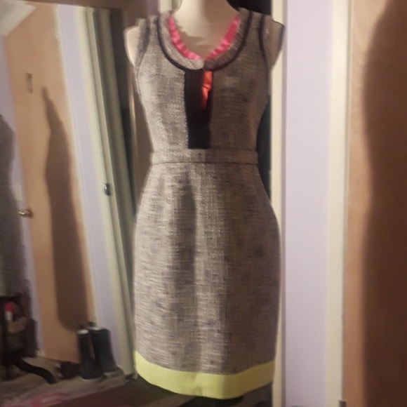 Tahari Dresses & Skirts - Tahari Dress