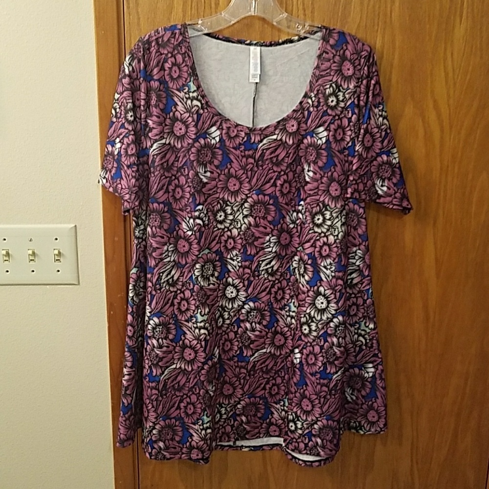 LuLaRoe M Perfect T EUC