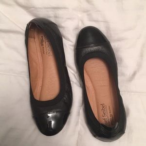 Josef Seidel black flats