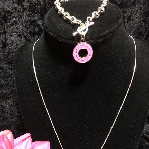 COACH SILVER & PINK TOGGLE BRACELET AND NECKLACE - Picture 6 of 8