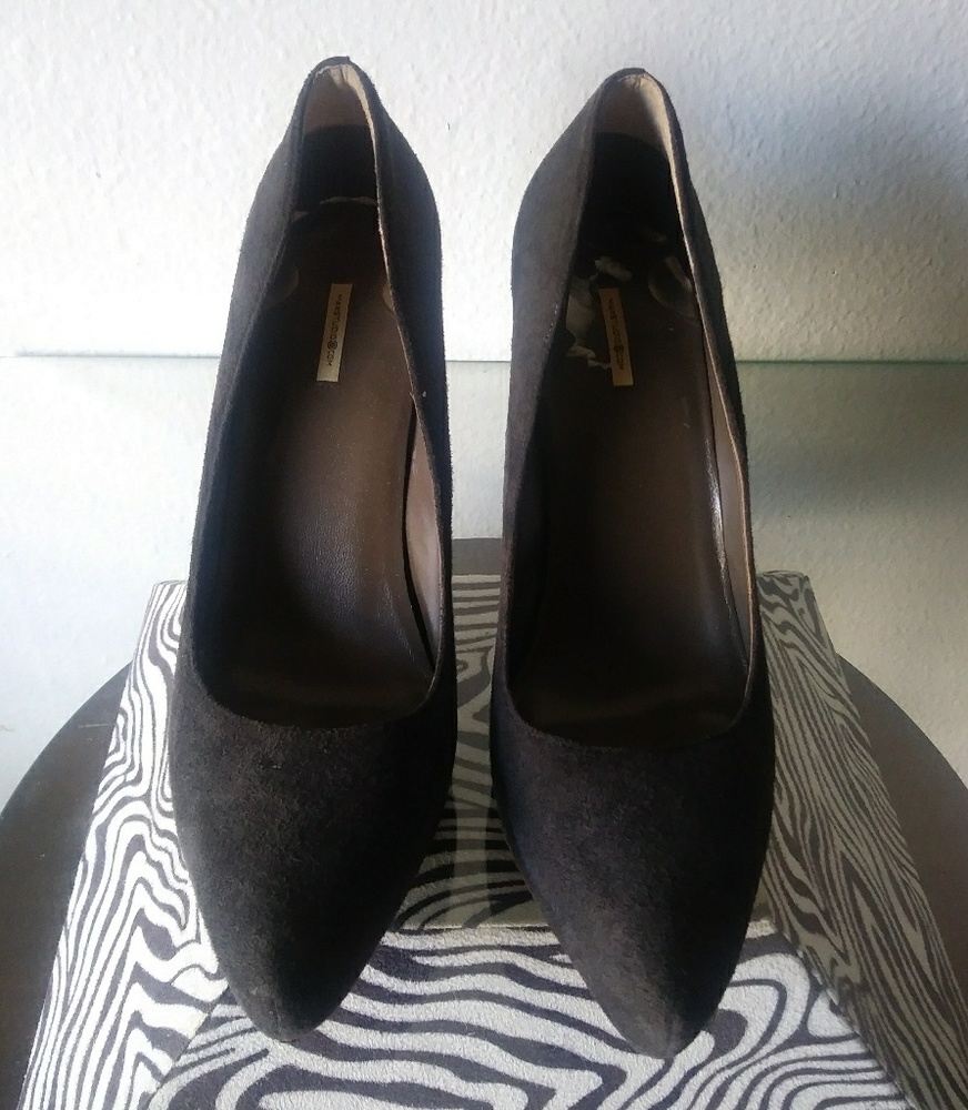 MAX STUDIO suede heels w/ sequined heel