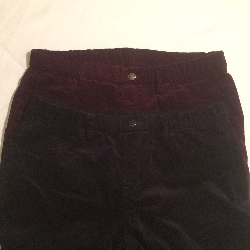✨2 PAIRS UNIQLO PANTS, like new✨
