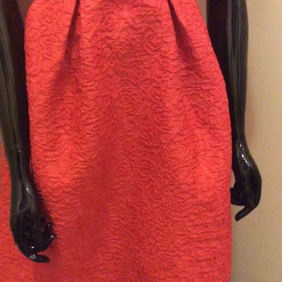 🎉HOST PICK🎉 Vintage Embroidered red belted dress - Picture 4 of 8