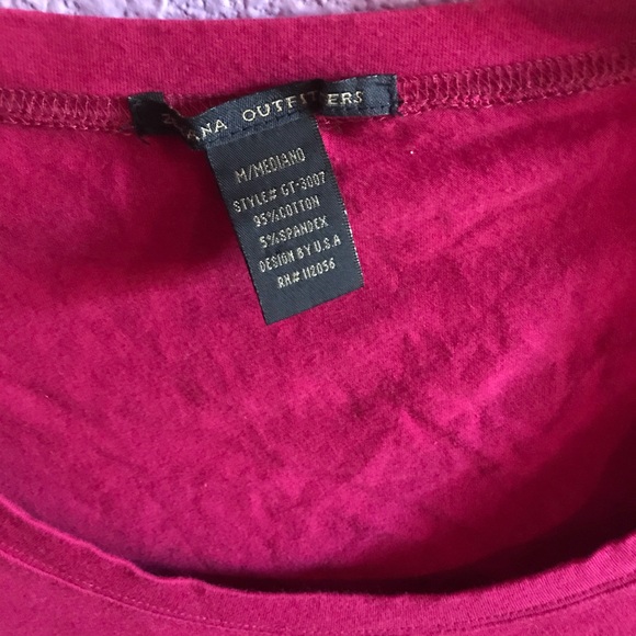 CUTE  BERRY SCOOP NECK PLAIN TEE - Picture 2 of 2