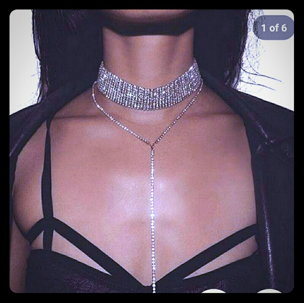 Beautiful bling necklace !!!