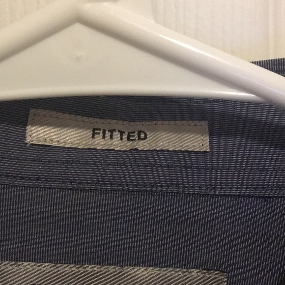 Express Men’s Fitted Dress shirt SZ Small - Picture 3 of 4