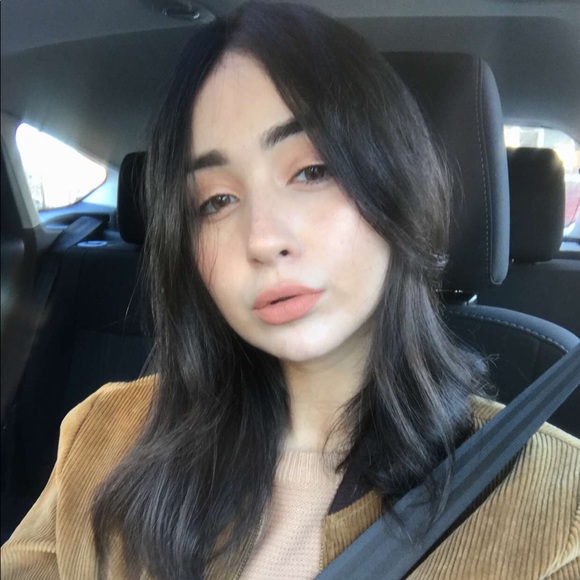 Meet your Posher, Kimberly - Picture 8 of 10