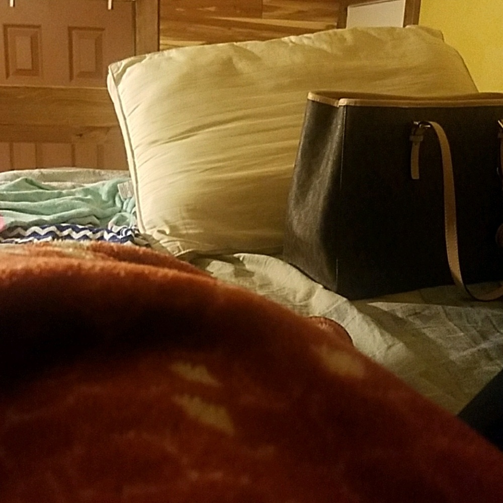 Meet your Posher, Ksnns